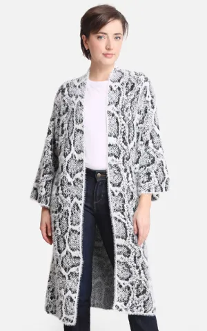 JP2189 Animal Print Fuzzy Soft Cardigan