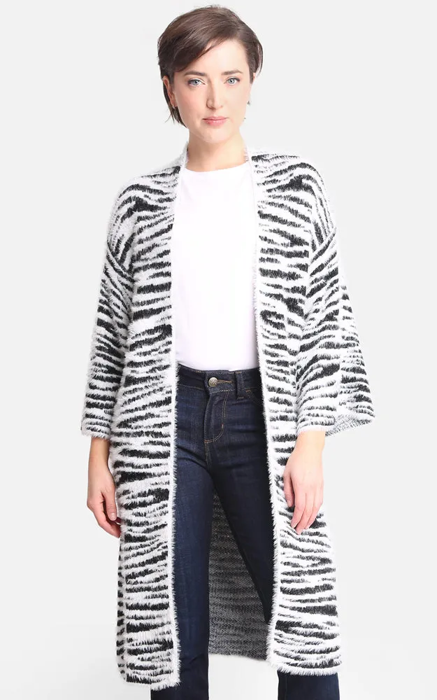 JP2189 Animal Print Fuzzy Soft Cardigan