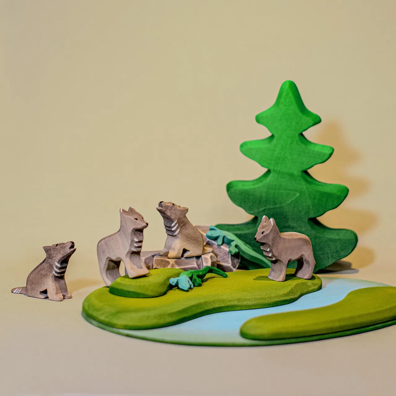 Large Wooden Fir Tree